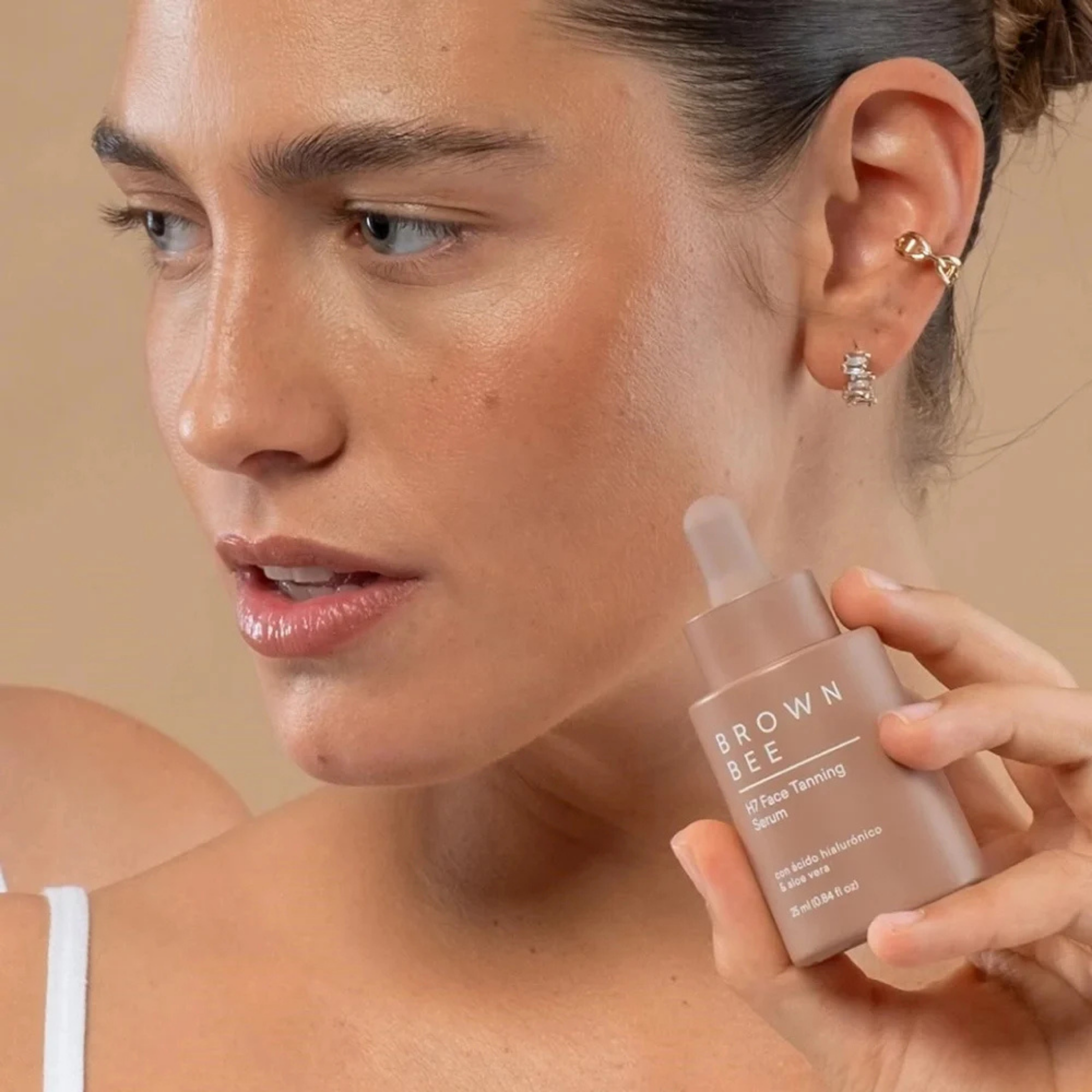 Serum Autobronceante Facial con Efecto Natural (Brown Bee)