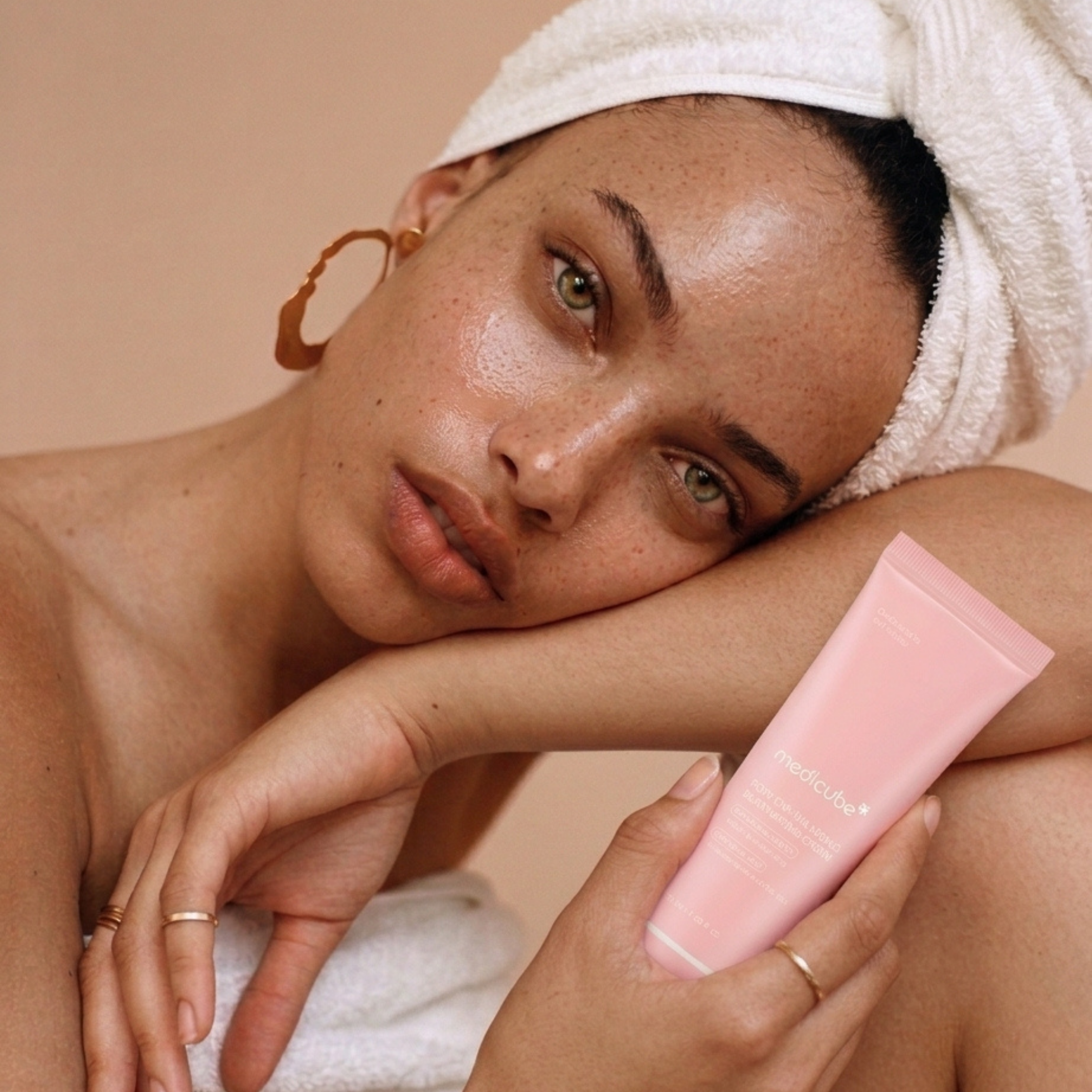 Crema Facial Hidratante y Luminosidad (Efecto Glass Skin)